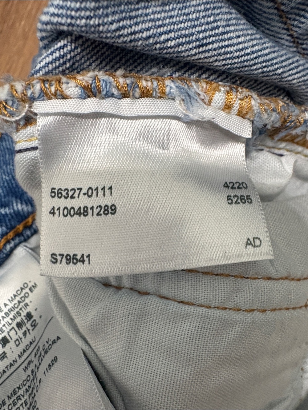 Levi's 501 High Rise Button Fly Shorts w34 - Picture 8 of 10